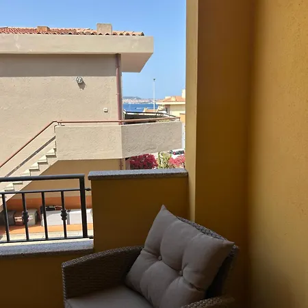 Casa Della Nonna - Centro Apartment Palau